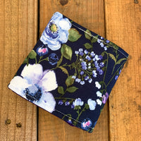 Universal Drink COW - Navy Flowers