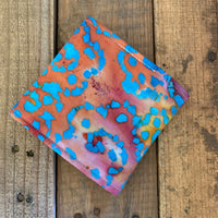 Universal Drink COW - Batik Orange/Purple/Blue Dots