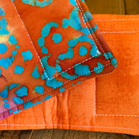 Universal Drink COW - Batik Orange/Purple/Blue Dots