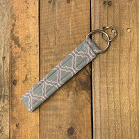 Handmade Wristlet Keychain - Grey/Light Pink Genie
