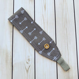 Handmade Buttoned Headbands - Gray Arrows